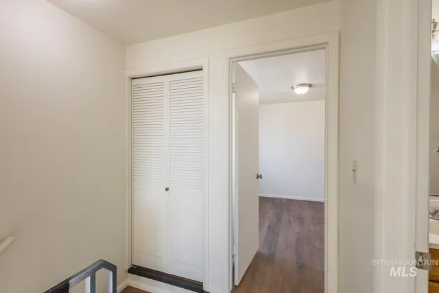 $899,990 | 700 West Idaho Avenue, Meridian, ID 83642