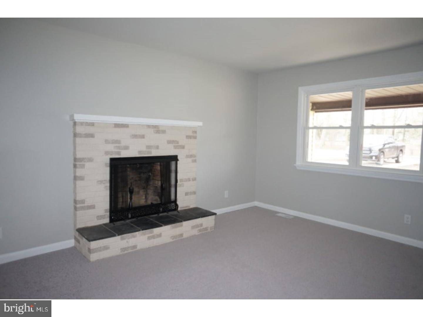 84 Democrat Road Mickleton, NJ 08056 - Photo 7 of 23 Family Room