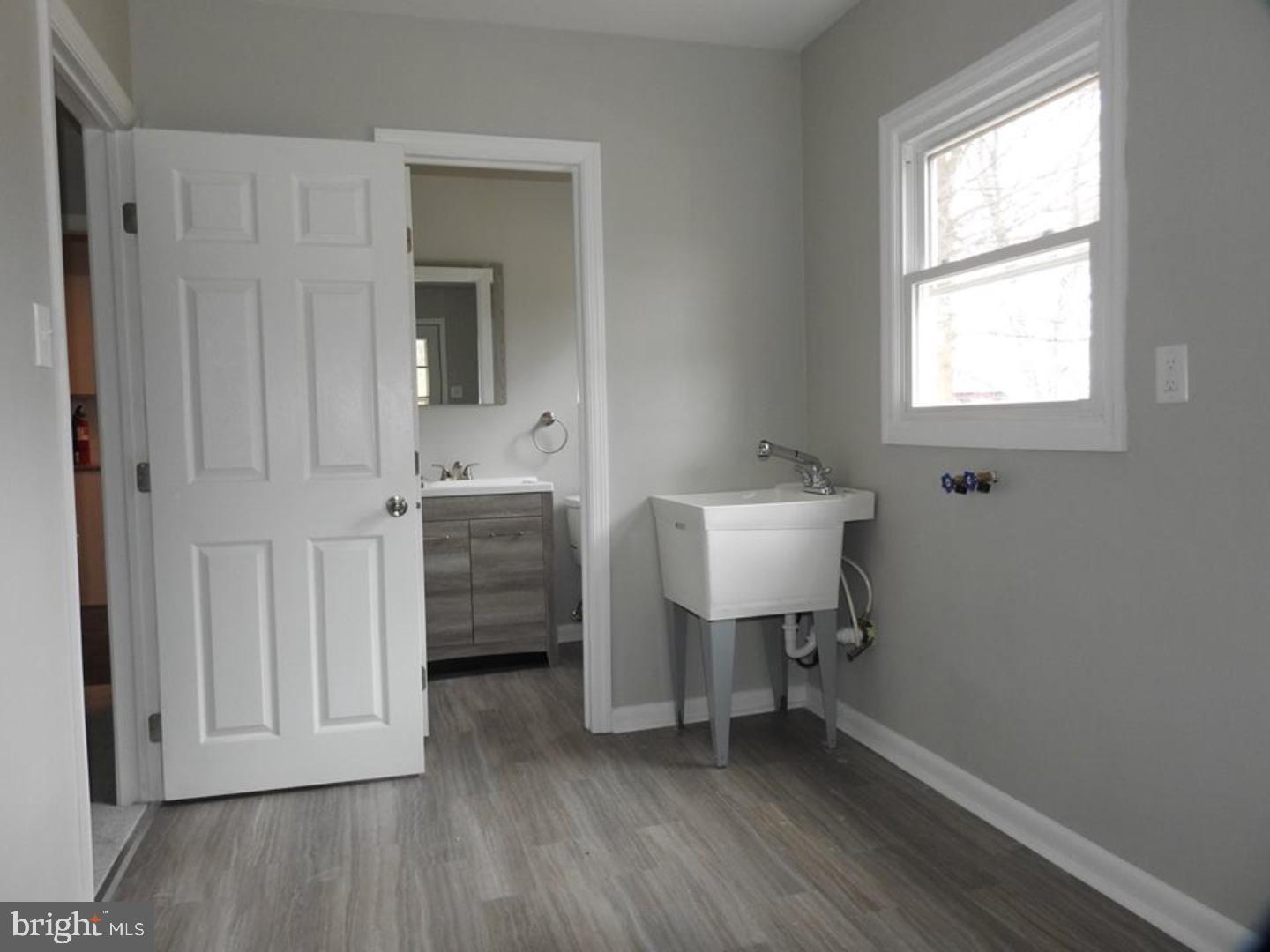 84 Democrat Road Mickleton, NJ 08056 - Photo 10 of 23 Laundry Room