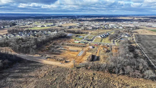 $62,500 | 406 Prairie View, Portage, WI 53901