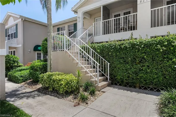 $3,750 | 829 Tanbark Drive, Unit 202, Naples, FL 34108