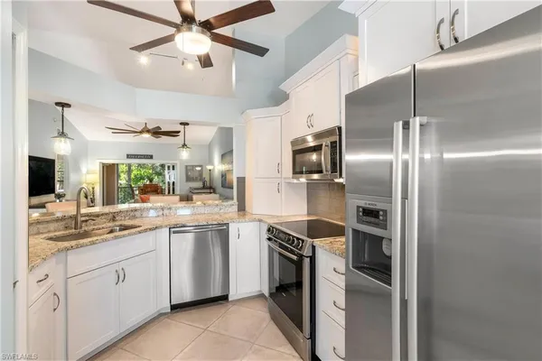 $3,750 | 829 Tanbark Drive, Unit 202, Naples, FL 34108