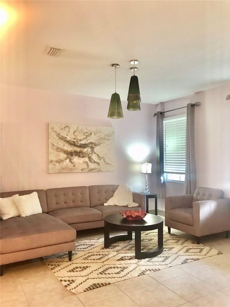 1060 Northwest 18th Avenue Boca Raton, FL 33431 - Photo 5 of 50 Photo 5