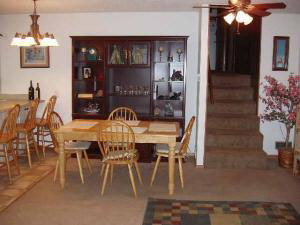 7704 South Patton Road Bloomington, IN 47401 - Photo 5 of 9