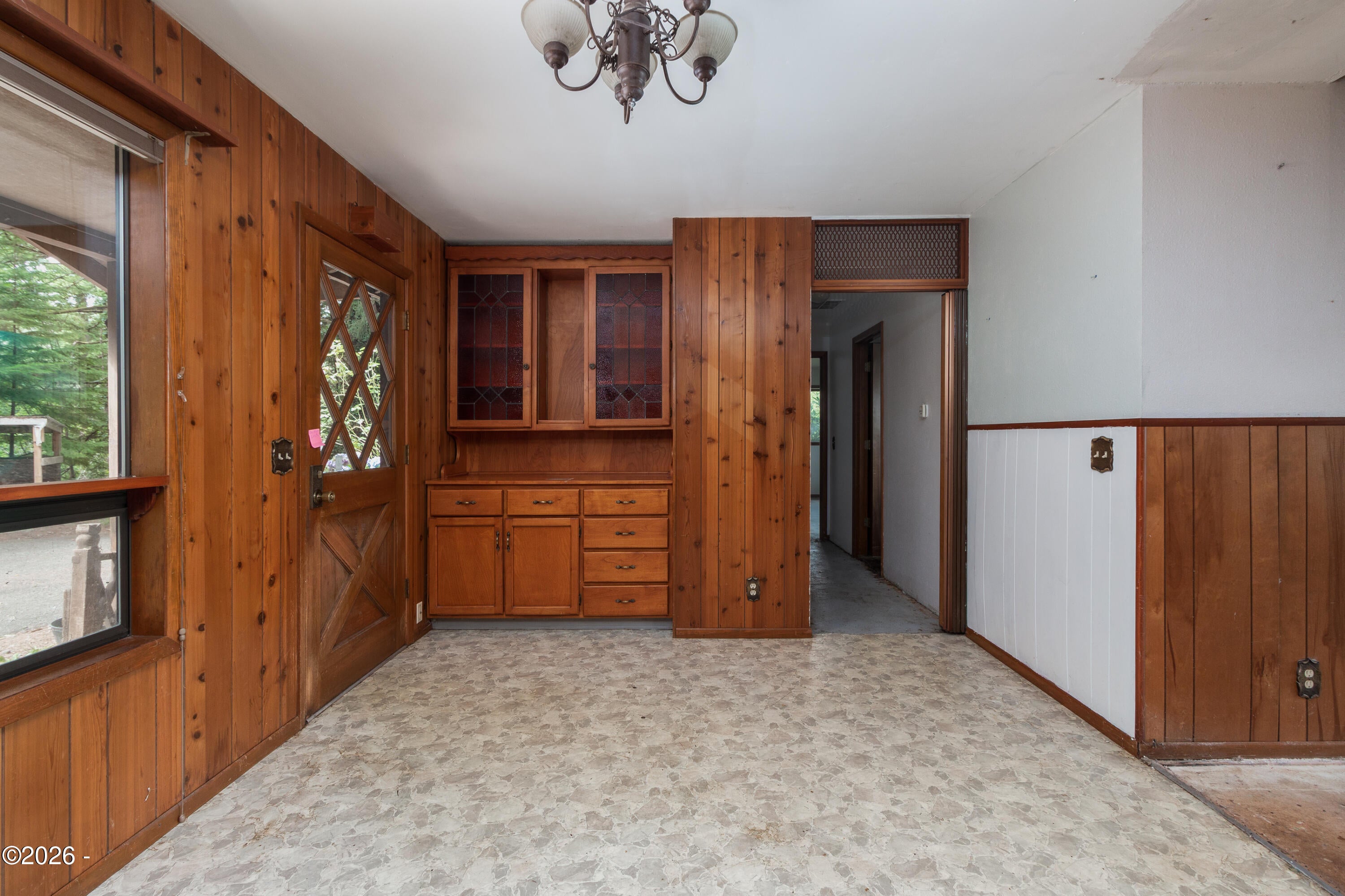 82 East Rainbow Road Waldport, OR 97394 - Photo 8 of 35 Gallery Image 8