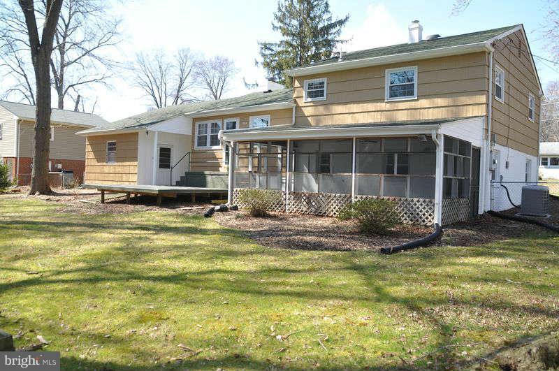 306 Tapawingo Road Southwest Vienna, VA 22180 - Photo 17 of 18 Exterior (Rear)