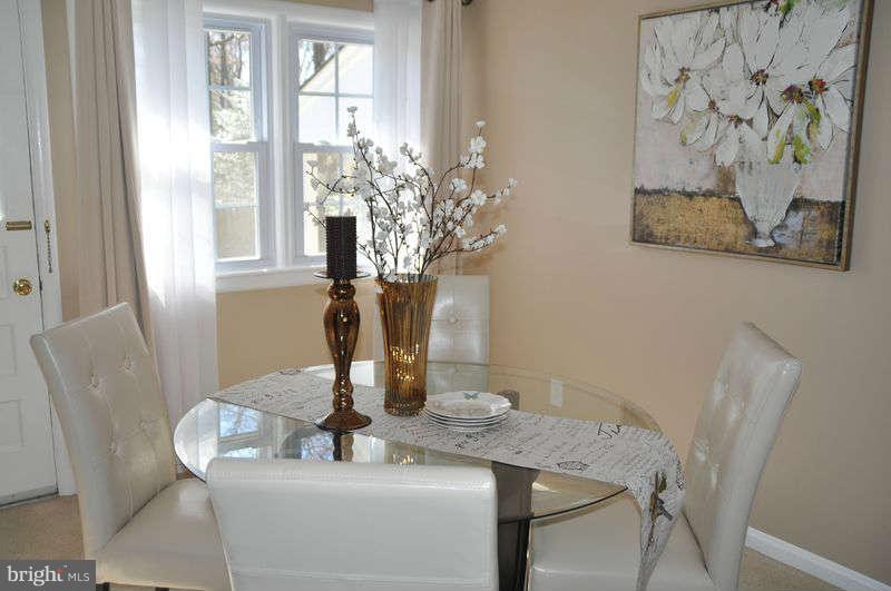 306 Tapawingo Road Southwest Vienna, VA 22180 - Photo 6 of 18 Dining Room
