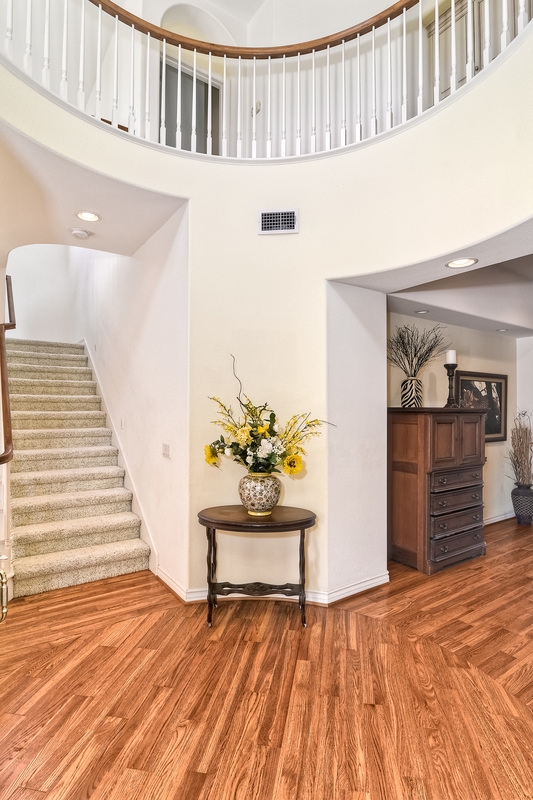 1402 Ravean Court Encinitas, CA 92024 - Photo 3 of 25