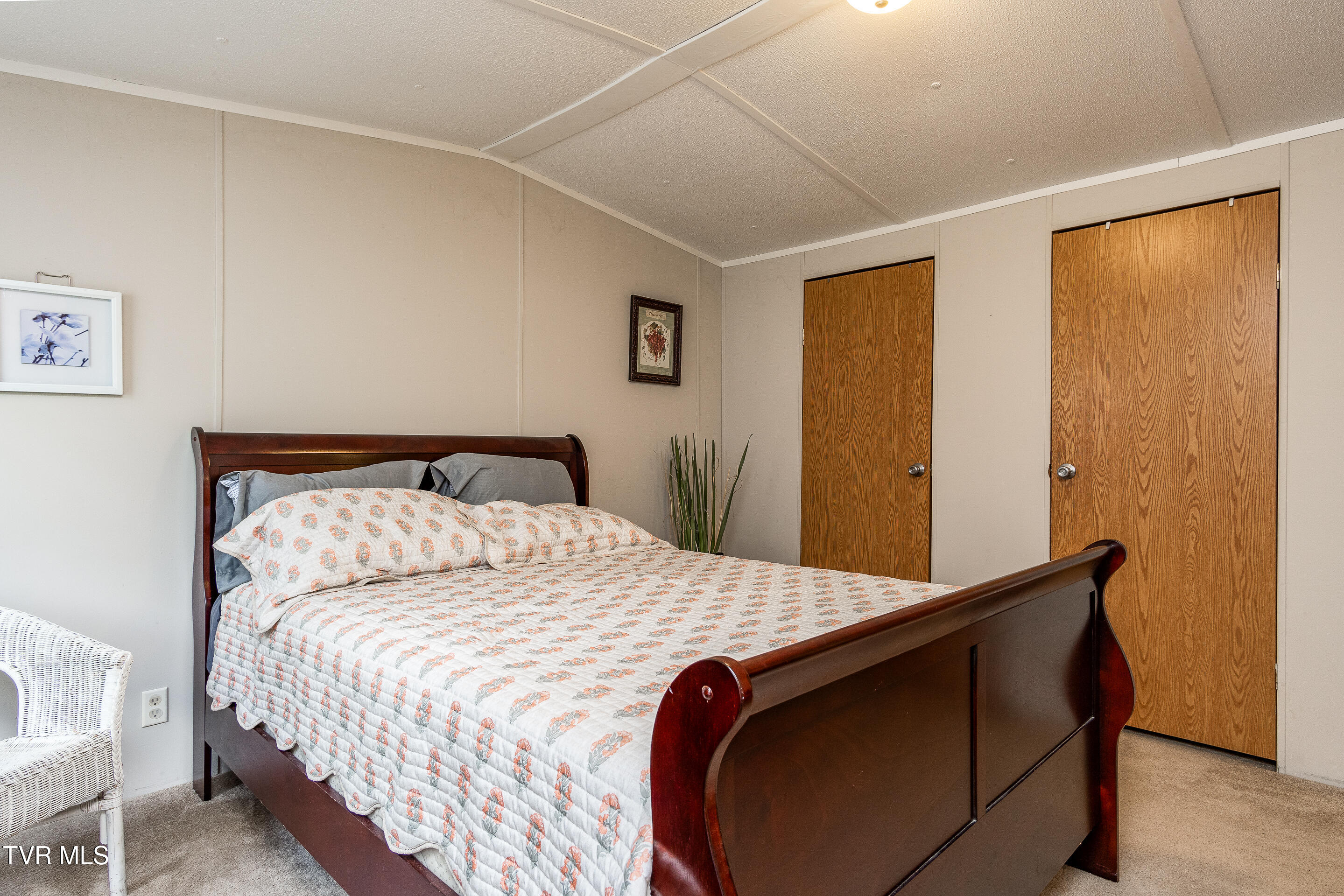 97 Davis Lane Chuckey, TN 37641 - Photo 12 of 28 interior-11