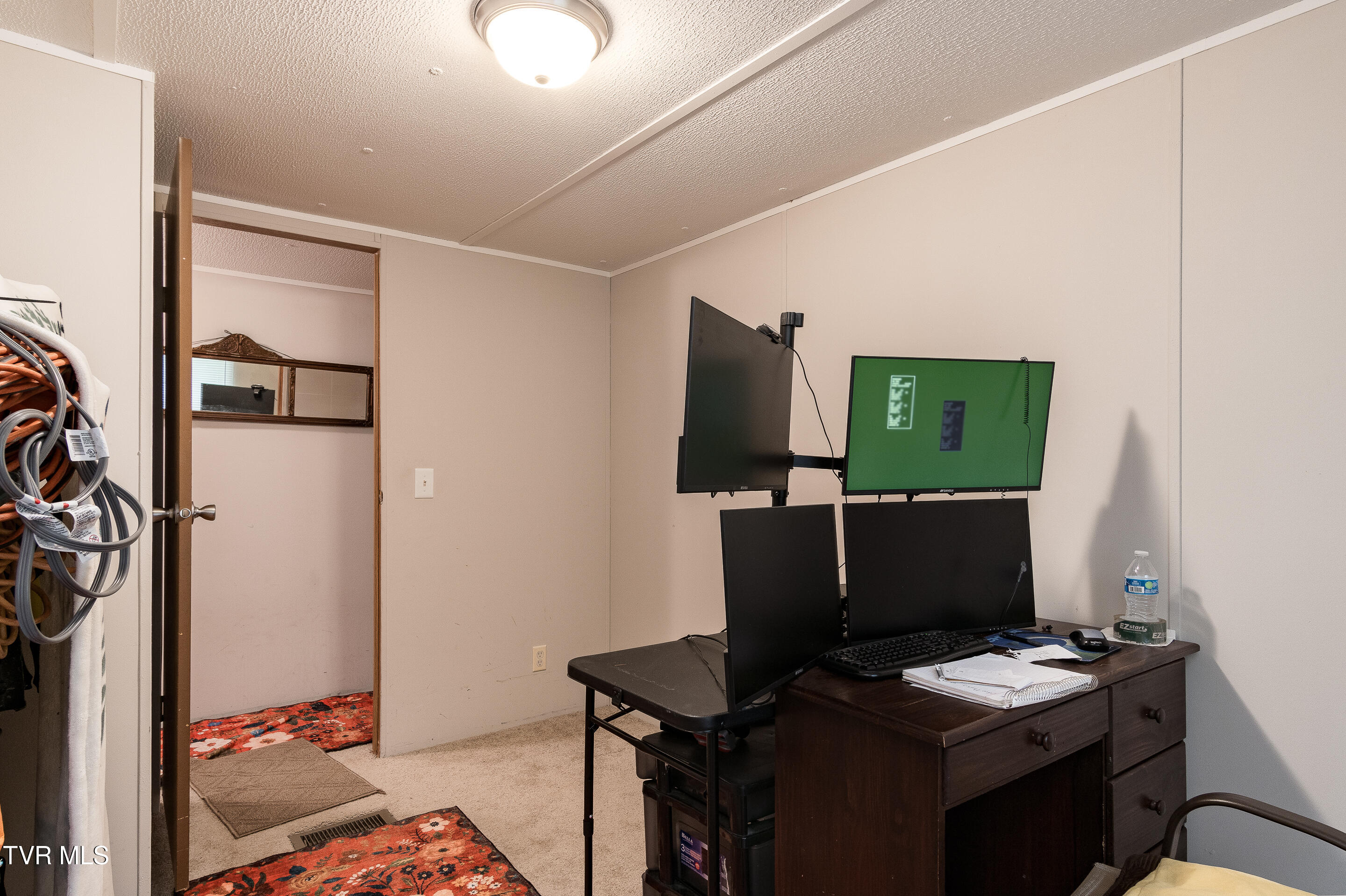 97 Davis Lane Chuckey, TN 37641 - Photo 19 of 28 interior-18