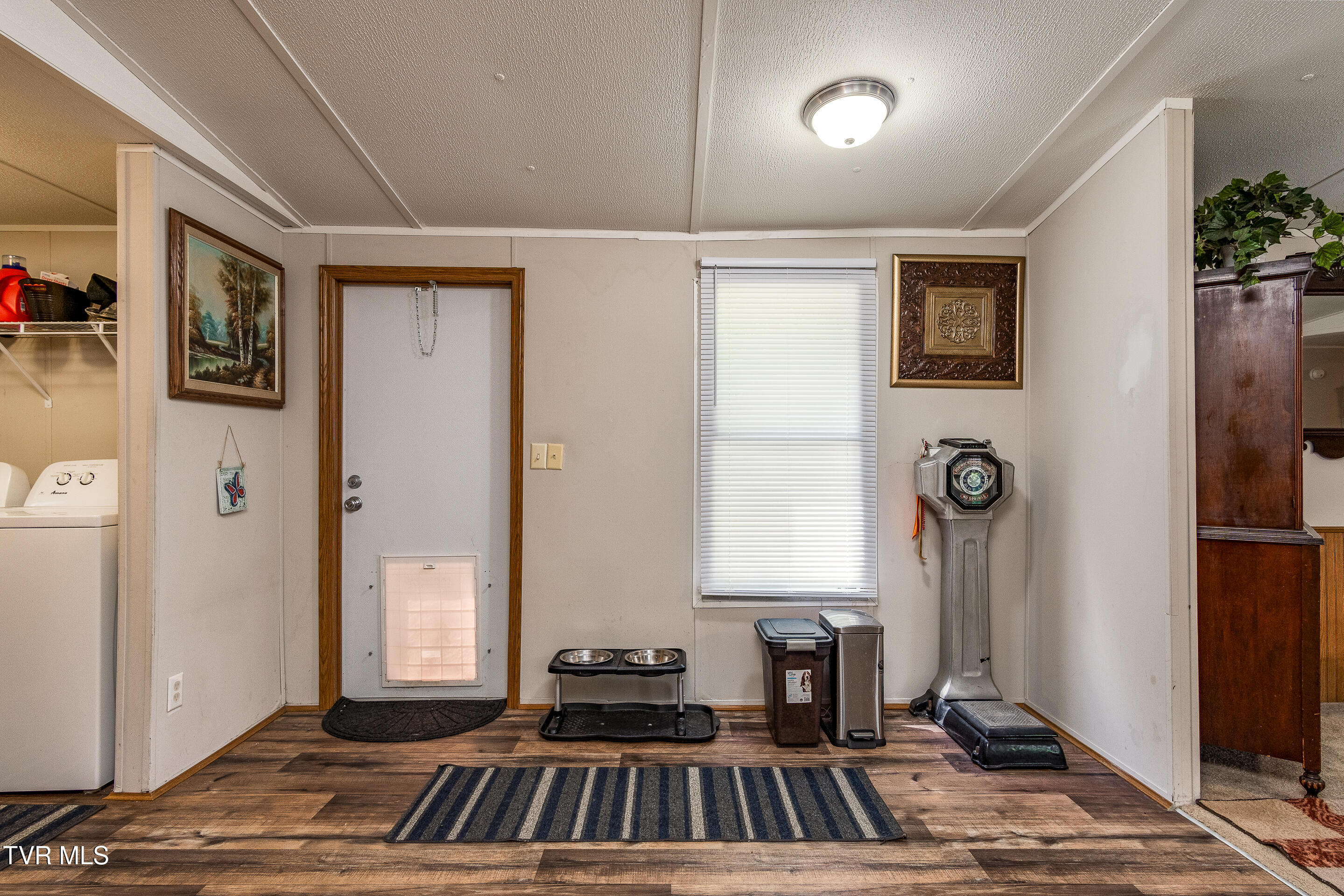 97 Davis Lane Chuckey, TN 37641 - Photo 9 of 28 interior-7