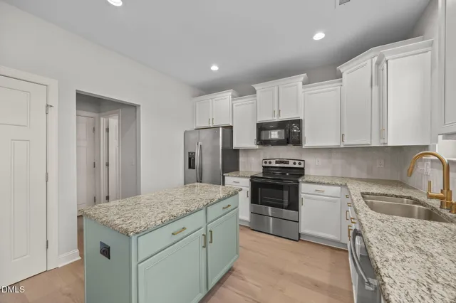 $489,900 | 1116 Shasta Daisy Drive, Wake Forest, NC 27587