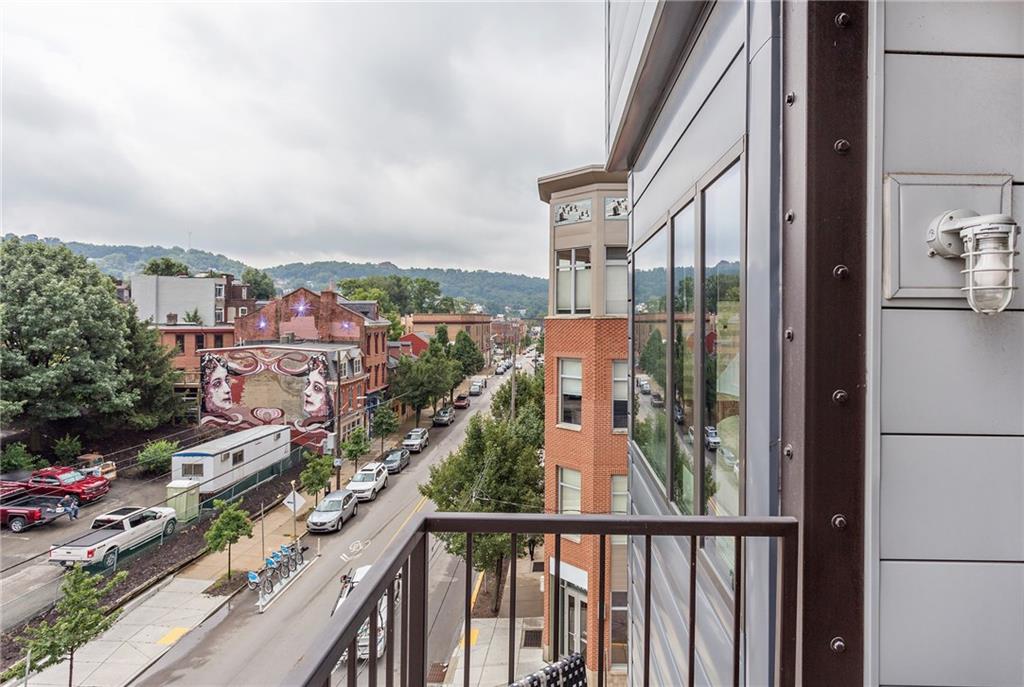 3607 Butler Street, Unit 204 Pittsburgh, PA 15201 - Photo 2 of 11