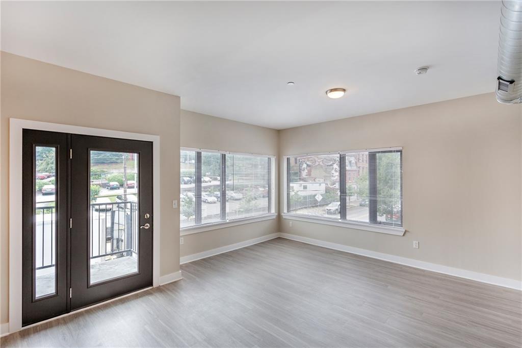 3607 Butler Street, Unit 204 Pittsburgh, PA 15201 - Photo 9 of 11