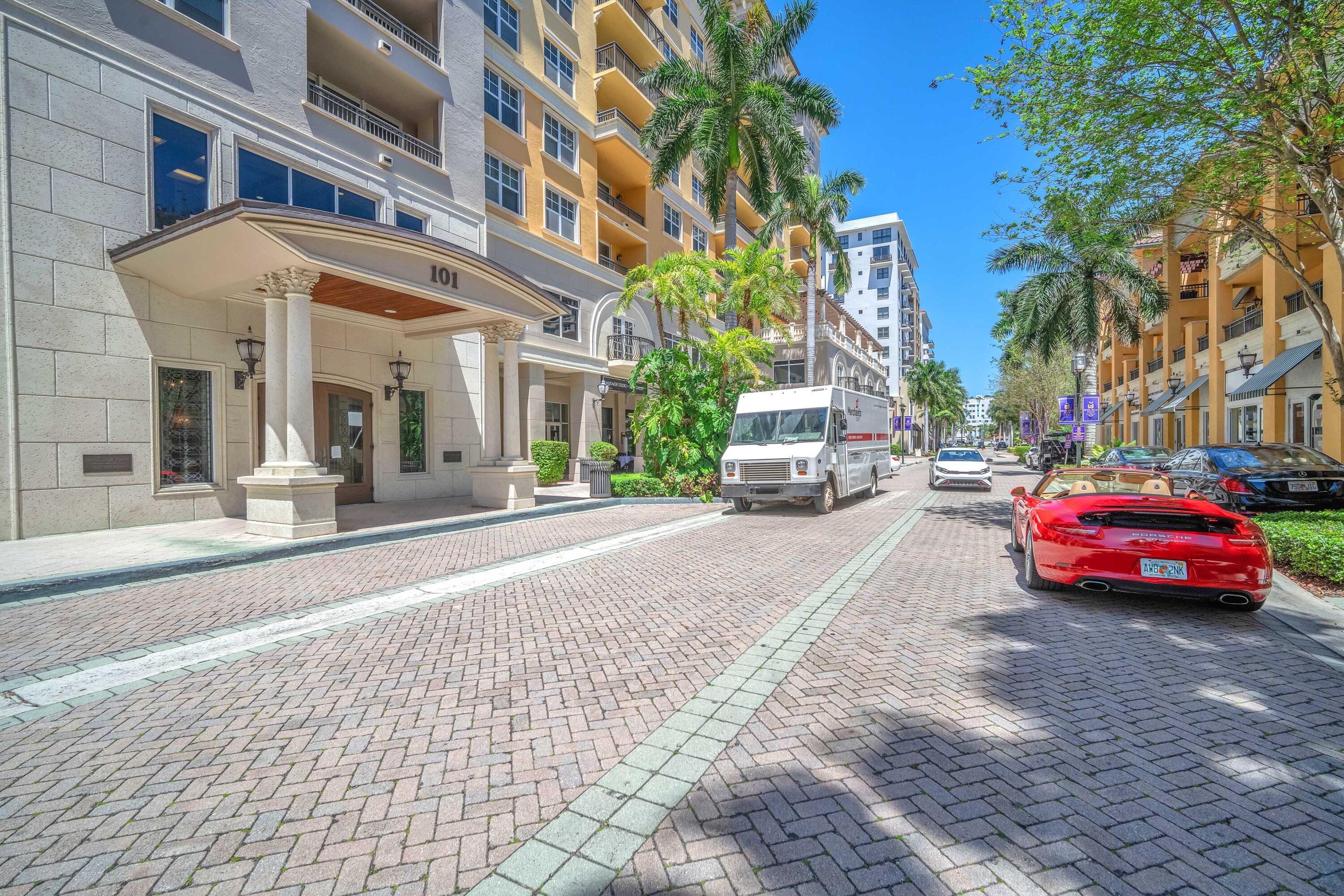 101 Plaza Real South, Unit 829 Boca Raton, FL 33432 - Photo 31 of 37 DSC_6834