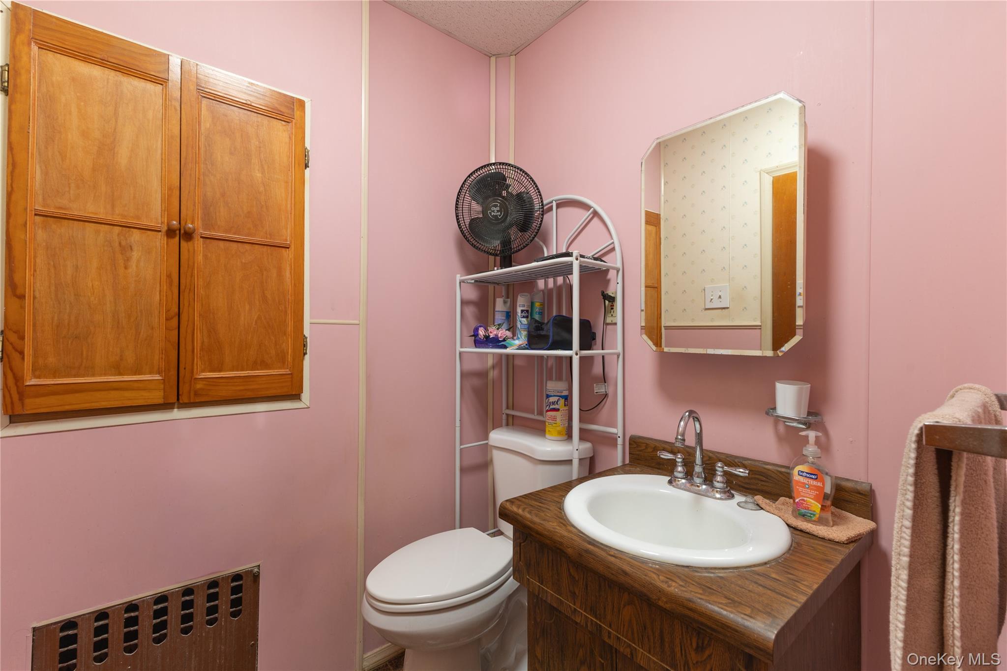 86-32 79th Street Queens, NY 11421 - Photo 36 of 39