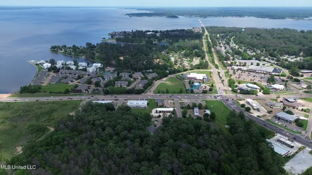 $75,250 | Lot 11 Village Square Drive, Brandon, MS 39047