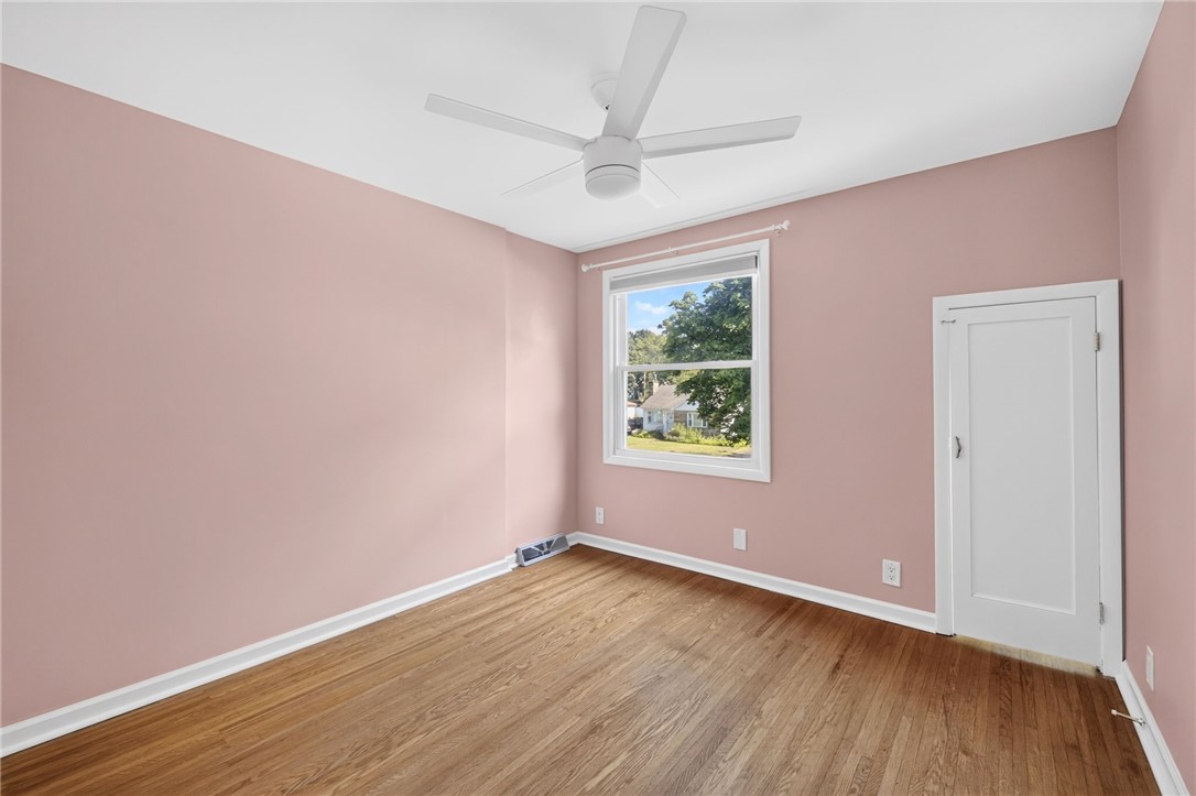 220 Barry Road Irondequoit, NY 14617 - Photo 28 of 34