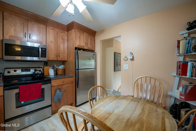 $399,900 | 27 Bellevue Street, Bethlehem, NY 12158