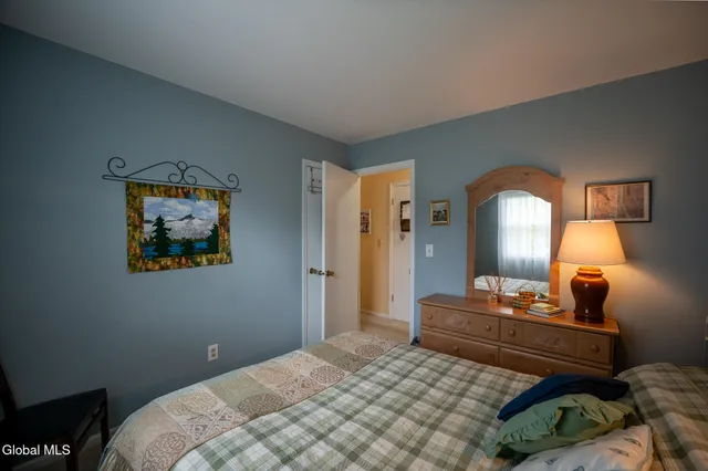 $399,900 | 27 Bellevue Street, Bethlehem, NY 12158