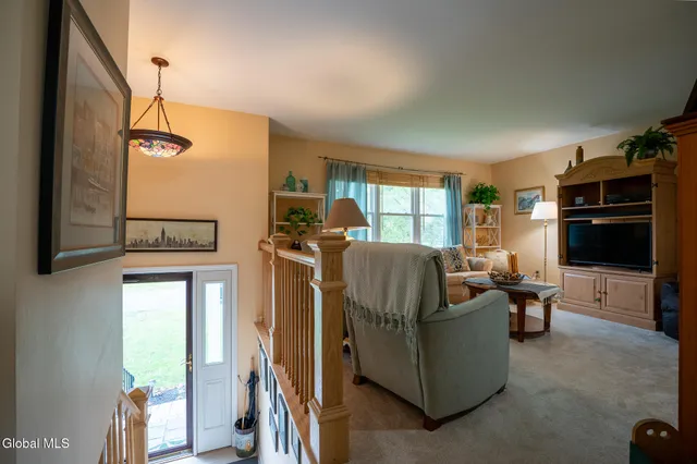 $399,900 | 27 Bellevue Street, Bethlehem, NY 12158