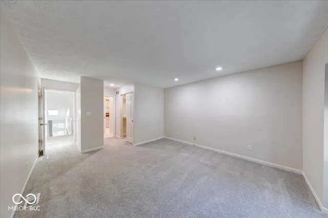 $247,500 | 6419 Bayside S Drive, Indianapolis, IN 46250