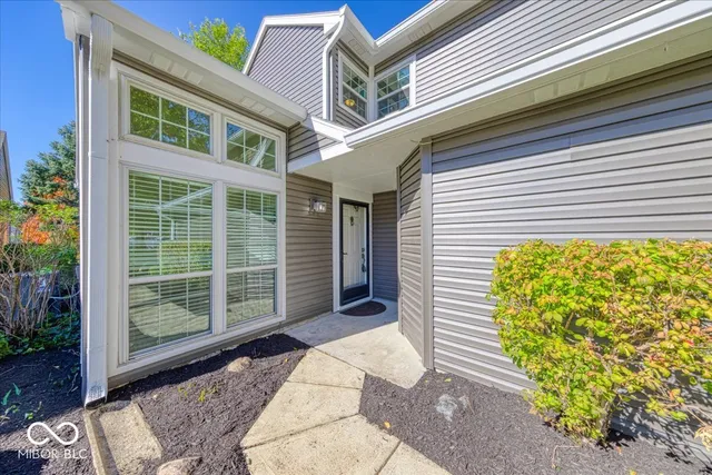 $247,500 | 6419 Bayside S Drive, Indianapolis, IN 46250