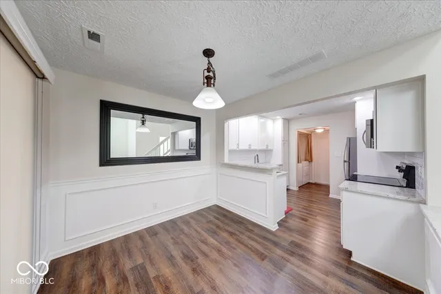 $247,500 | 6419 Bayside S Drive, Indianapolis, IN 46250