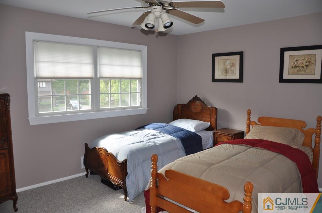 17 Woodmere Road North Brunswick, NJ 08902 - Photo 22 of 25 Gallery Image 22