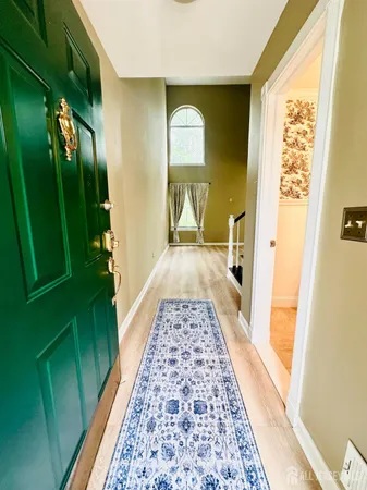 $3,200 | 222 Long Meadow Road, Bedminster, NJ 07921