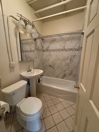 $1,554 | 1824 North Lincoln Park West, Unit 100C, Chicago, IL 60614