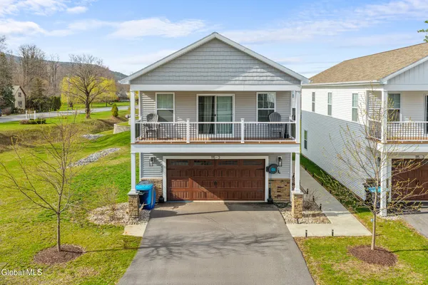 $324,900 | 115 Marjorie Lane, Unit 3, Middleburgh, NY 12122