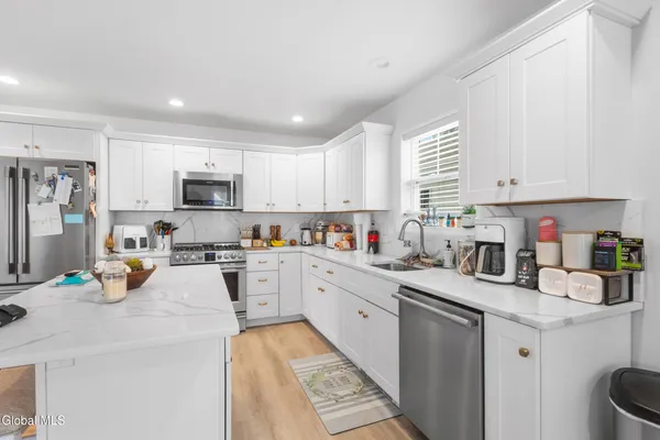$324,900 | 115 Marjorie Lane, Unit 3, Middleburgh, NY 12122