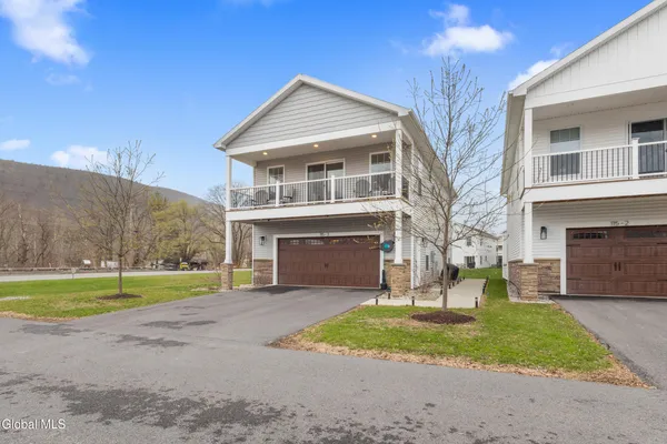 $324,900 | 115 Marjorie Lane, Unit 3, Middleburgh, NY 12122