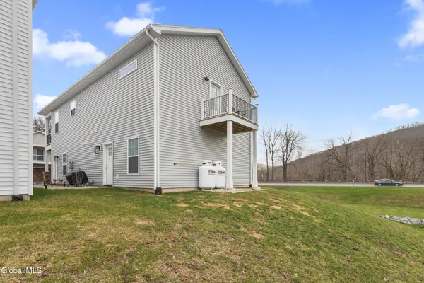 $324,900 | 115 Marjorie Lane, Unit 3, Middleburgh, NY 12122