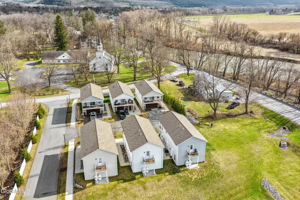 $324,900 | 115 Marjorie Lane, Unit 3, Middleburgh, NY 12122