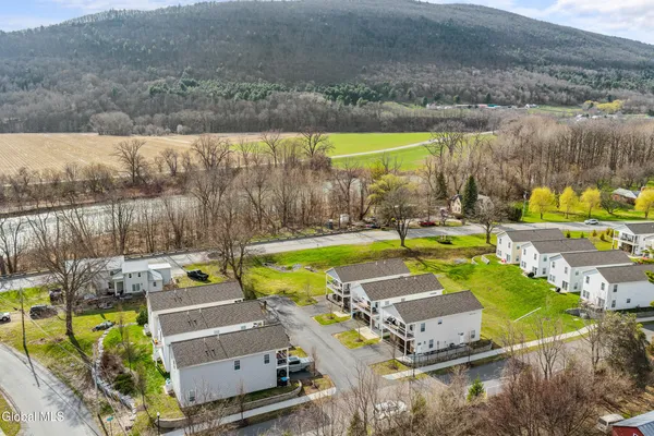 $324,900 | 115 Marjorie Lane, Unit 3, Middleburgh, NY 12122