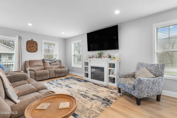 $324,900 | 115 Marjorie Lane, Unit 3, Middleburgh, NY 12122