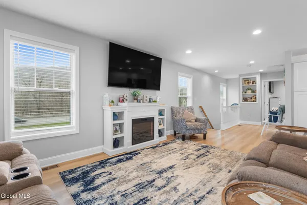 $324,900 | 115 Marjorie Lane, Unit 3, Middleburgh, NY 12122