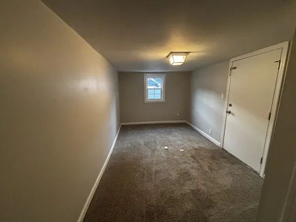 $1,500 | 121 Warren Street, McMinnville, TN 37110