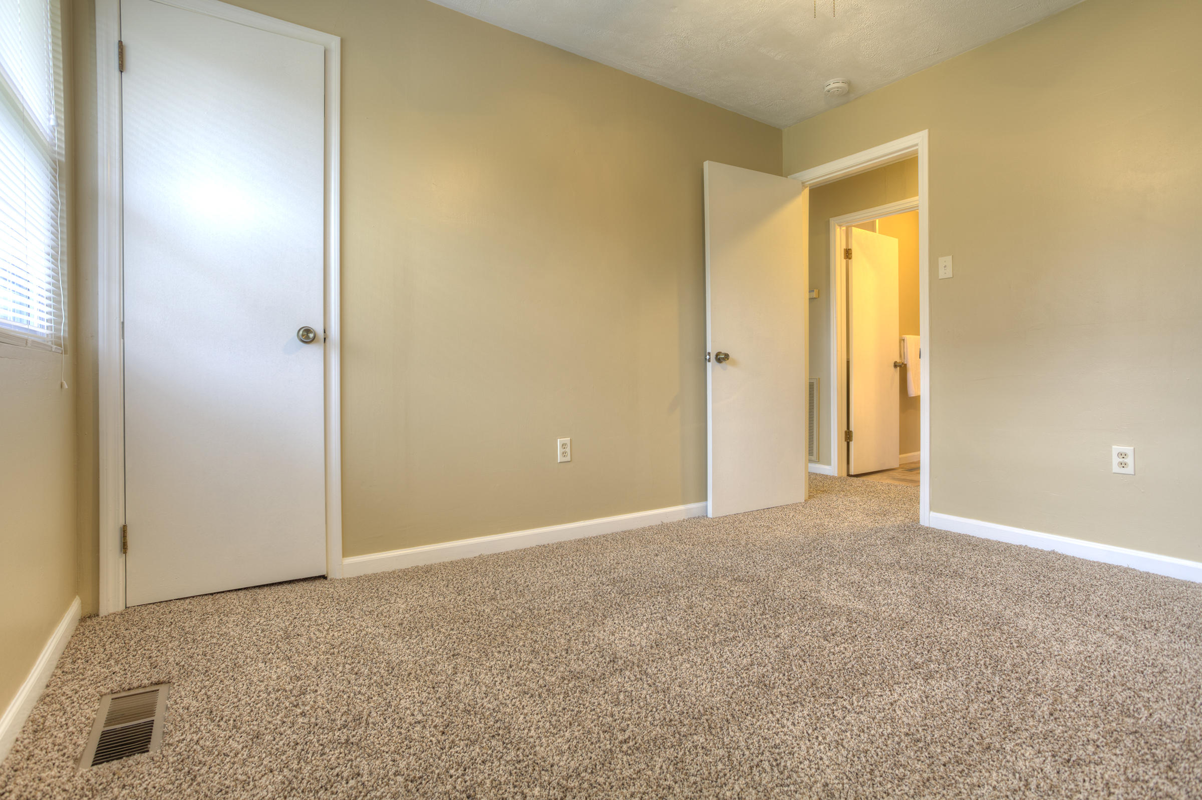 8109 Jim Wolfe Road Corryton, TN 37721 - Photo 22 of 32 Bedroom #2 - View 3