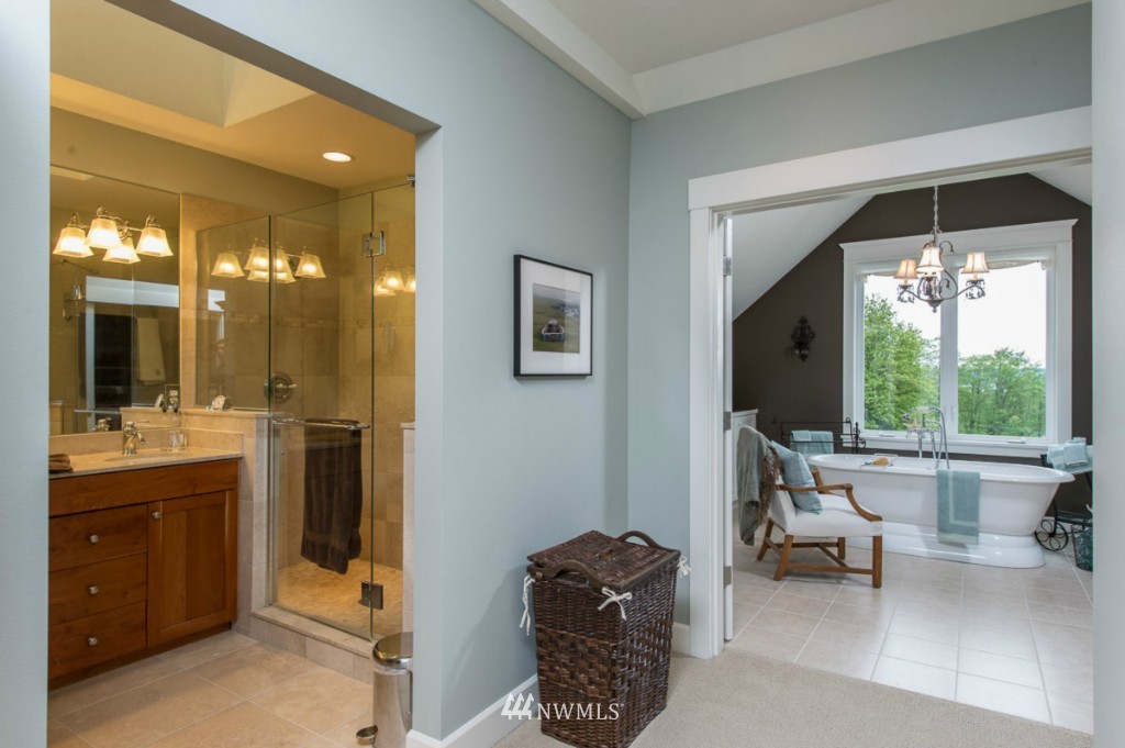 6843 Southwest Maury Park Road Vashon, WA 98070 - Photo 13 of 15 Gallery Image 13