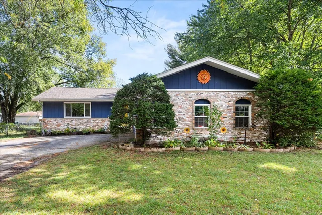 $319,900 | 3440 Cardinal Lane, Morris, IL 60450