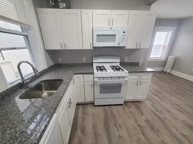 $1,900 | 738 Washington Street, Unit 29, Norwood, MA 02062