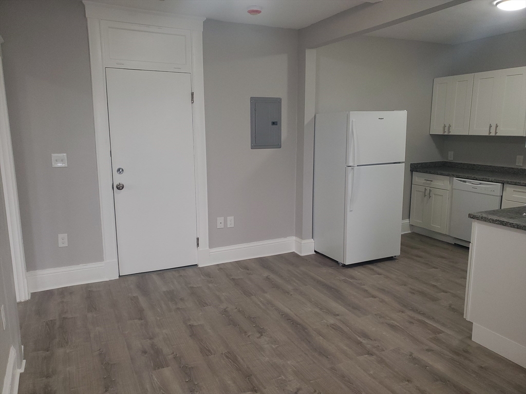 738 Washington Street, Unit 29 Norwood, MA 02062 - Photo 4 of 12