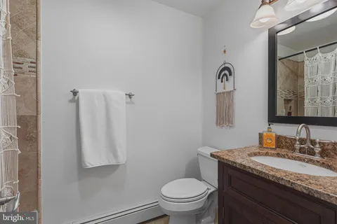$895,000 | 12006 Wayland Street, Oakton, VA 22124