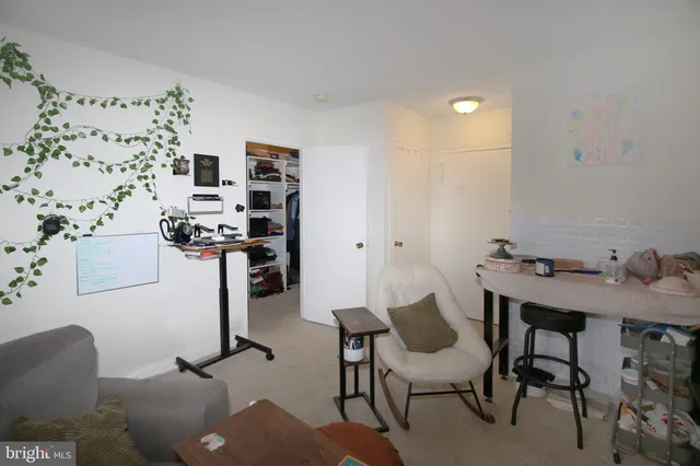 $139,900 | 1121 Arlington Boulevard, Unit 703, Arlington, VA 22209