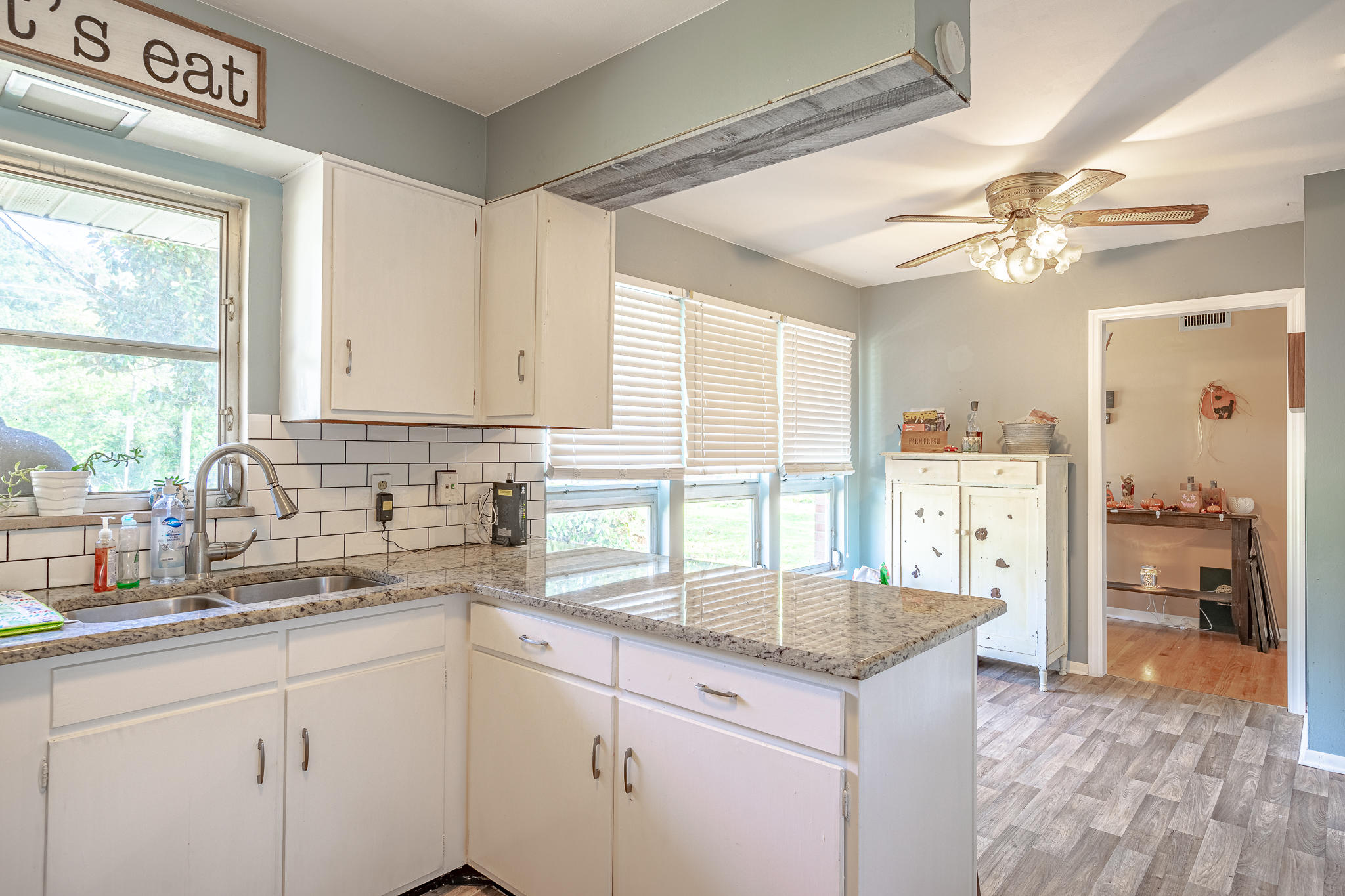 168 North Seneca Road Oak Ridge, TN 37830 - Photo 7 of 23 168NS-int-9