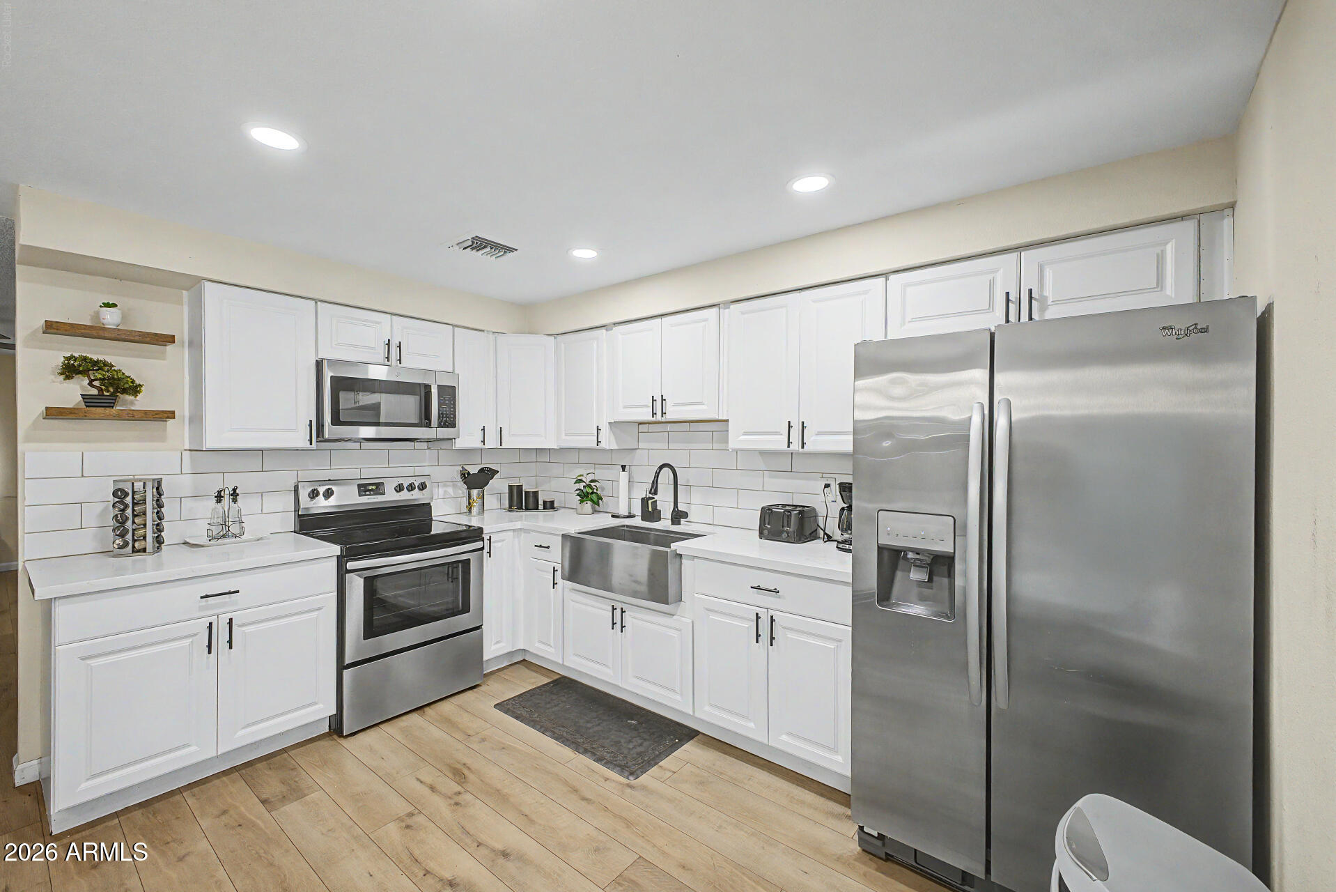 6226 West Almeria Road Phoenix, AZ 85035 - Photo 15 of 43 15-Almeria