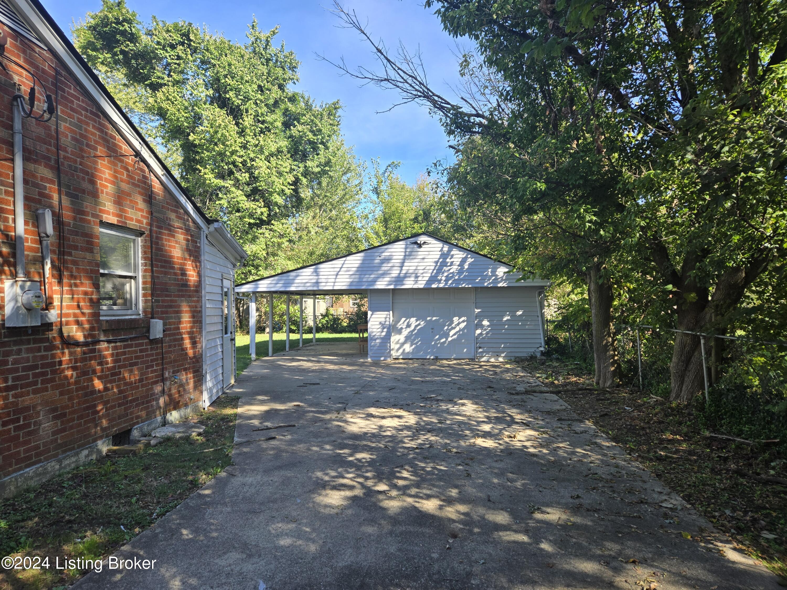 5615 Mt Washington Road Louisville, KY 40229 - Photo 29 of 29 20241002_112311